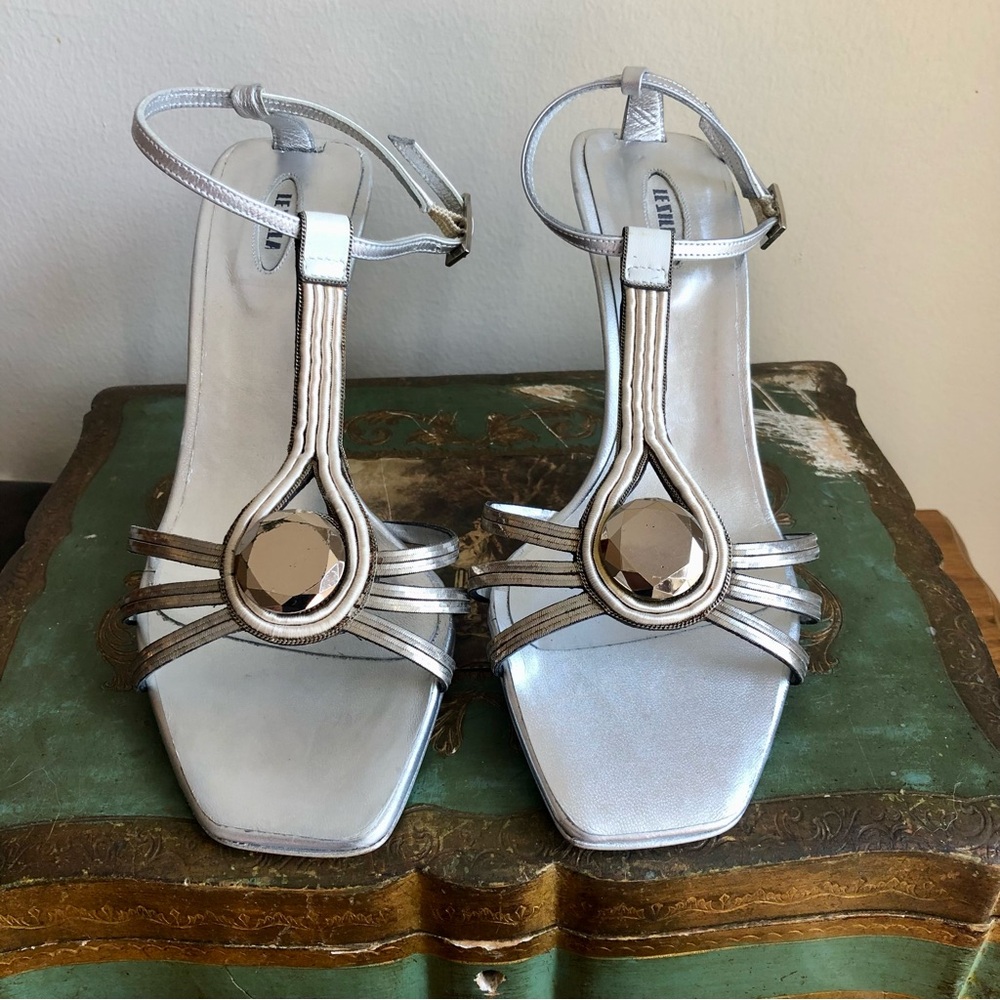 🆕 Le Silla Heels 👠